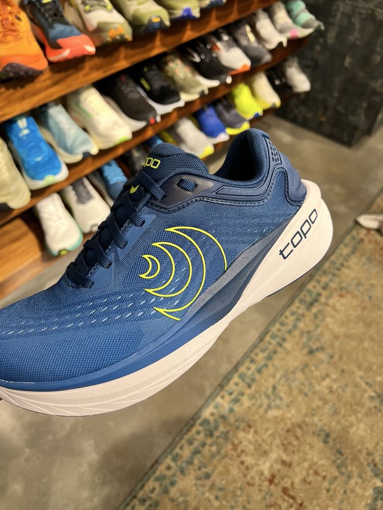 Trailhead Running Supply Logo