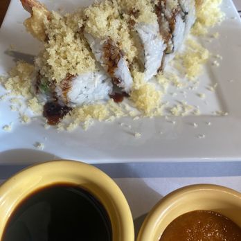 Asahi Sushi - Lunch Shrimp Crunch Roll - Sushi Bars Near Me - Granada Hills, California