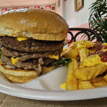 Suko's Burger House - Triple burger basket - Seafood Near Me - Houston, Texas Suko's Burger House - Triple burger basket - Seafood Near Me - Houston, Texas
