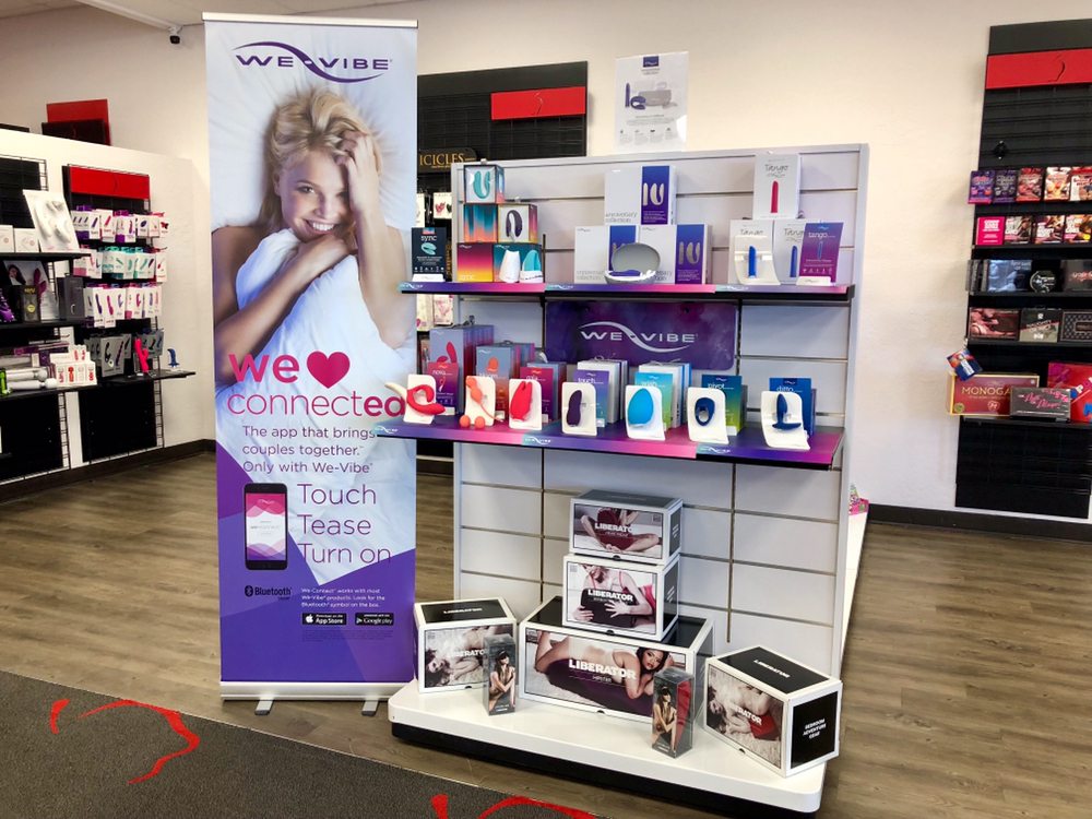 ADAM & EVE LAWTON Updated October 2024 33 Photos 1919 W Gore