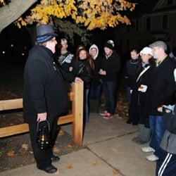 Haunted Hometowns Ghost Tours - Naperville