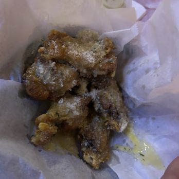 Archie's - Garlic parm - Chicken Wings Near Me - Pittsburgh, Pennsylvania