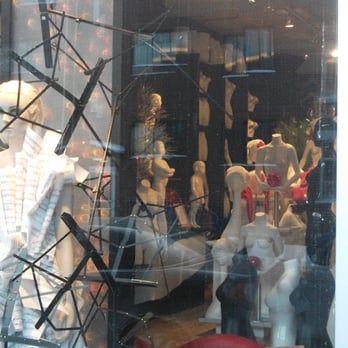 La Boutique 3D - Accessories Near Me - Montreal, Quebec La Boutique 3D - Accessories Near Me - Montreal, Quebec