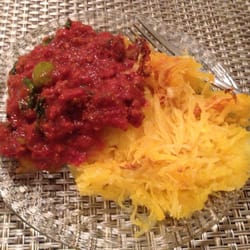 Kelly Schmidt Wellness - Real food recommendations - grassfed meat sauce and spaghetti squash