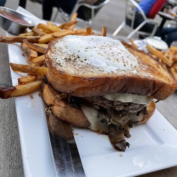 The Bad Apple - Roman Patty Melt - Burgers Near Me - Chicago, Illinois The Bad Apple - Roman Patty Melt - Burgers Near Me - Chicago, Illinois