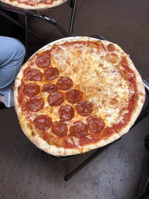 Tino's Pizza by null