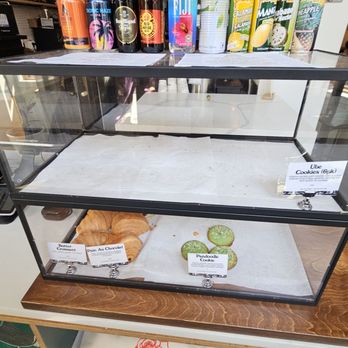Hood Famous - Drink options & baked goods - Cafes Near Me - Seattle, Washington Hood Famous - Drink options & baked goods - Cafes Near Me - Seattle, Washington