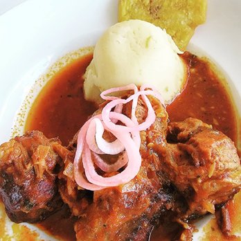 Coco Palm Restaurant - Braised Oxtails with Mashed Cassava - Cuban Near Me - Pomona, California