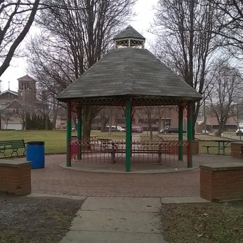 Edna Balz Lacy Park - gazebo - Parks Near Me - Indianapolis, Indiana Edna Balz Lacy Park - gazebo - Parks Near Me - Indianapolis, Indiana