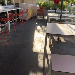 Fleur Depot De Pain - Outside patio