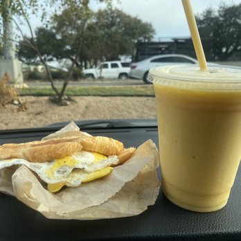 Kneaders Bakery & Cafe - Mango Tango, Sausage Egg & Cheese Sandwhich - Bakeries Near Me - San Antonio, Texas Kneaders Bakery & Cafe - Mango Tango, Sausage Egg & Cheese Sandwhich - Bakeries Near Me - San Antonio, Texas