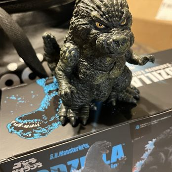 BOOKOFF - NEW YORK - Updated May 2025 - 290 Photos & 434 Reviews - 49 W