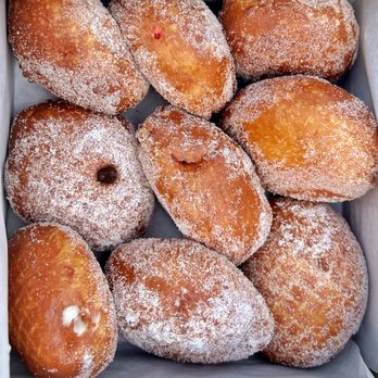 Leonard's Bakery - Malasadas and Malasadas Puffs - Bakeries Near Me - Honolulu, Hawaii Leonard's Bakery - Malasadas and Malasadas Puffs - Bakeries Near Me - Honolulu, Hawaii