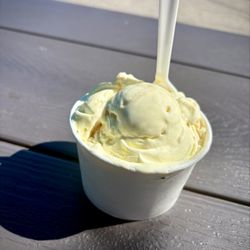 What's The Scoop - Lemon meringue with a smiley face!