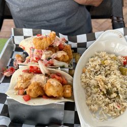 Nervous Nellie's - Grouper Tacos