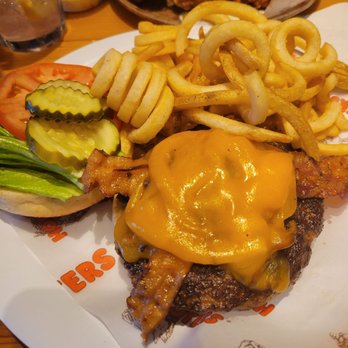 Hooters - BBQ bacon cheeseburger with curly fries - American Near Me - Oak Lawn, Illinois Hooters - BBQ bacon cheeseburger with curly fries - American Near Me - Oak Lawn, Illinois