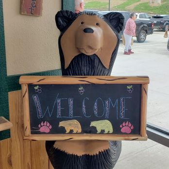 Black Bear Diner Fort Worth Alliance - Foyer welcome sign - Diners Near Me - Fort Worth, Texas