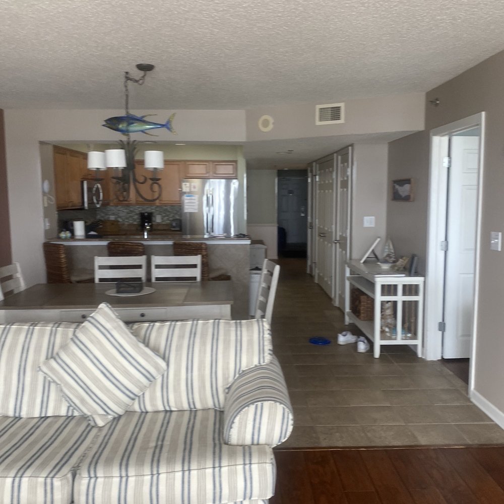 Crescent Shores - Hotels Near Me - North Myrtle Beach, South Carolina