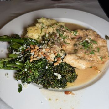 Enzo's Italian Restaurant - Italian Near Me - Santa Paula, California Enzo's Italian Restaurant - Italian Near Me - Santa Paula, California