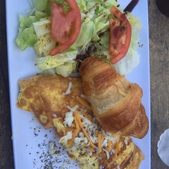 iCafe de Paris - Eggs and croissant breakfast combo - Creperies Near Me - Orlando, Florida