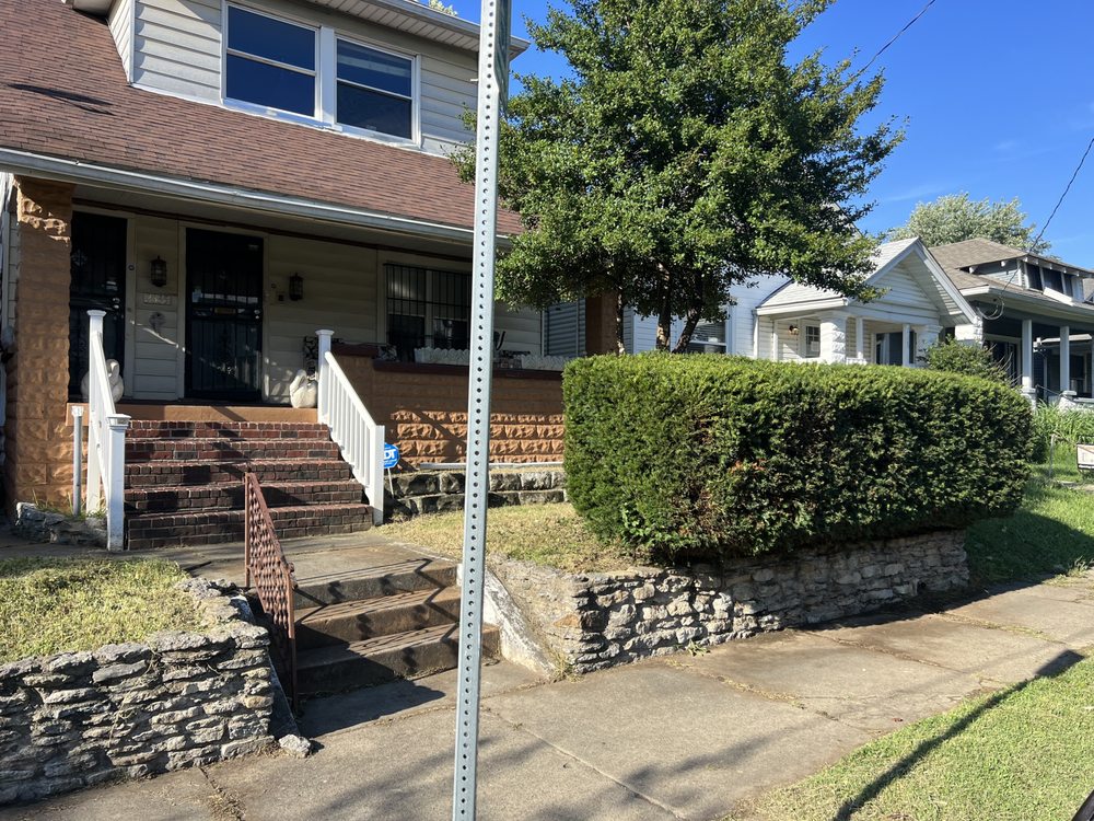 Slide of Superman Handyman Shan