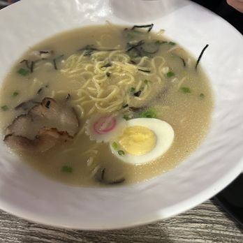 Sushi Momoyama - Sushi Bars Near Me - Concord, California Sushi Momoyama - Sushi Bars Near Me - Concord, California