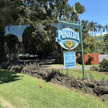 Punalu'u Bake Shop  - Bakeries Near Me - Naalehu, Hawaii