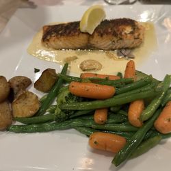 Aldo's Cucina Italian Restaurant - Salmon Dinner Special