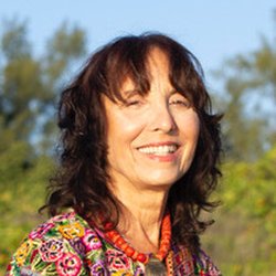 Circle of Life Holistic Programs and Retreats - Life is full of surprises. Let me help you go with the flow!