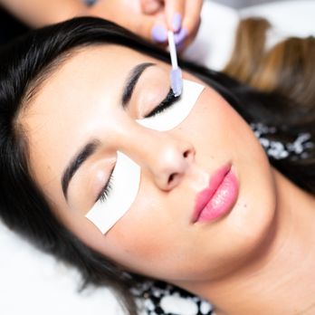 Lashbar - La Jolla - Lashbars technique gives you the lashes you desire without damaging your own natural lashes. Book now online. - Eyelash Service Near Me - La Jolla, California Lashbar - La Jolla - Lashbars technique gives you the lashes you desire without damaging your own natural lashes. Book now online. - Eyelash Service Near Me - La Jolla, California