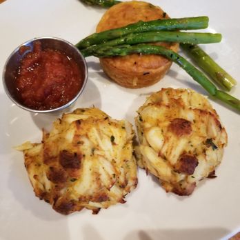 Bluestone Restaurant - American Near Me - Timonium, Maryland Bluestone Restaurant - American Near Me - Timonium, Maryland