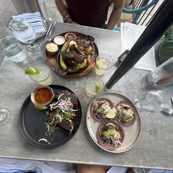 Barrio - Quesabirria tacos, Carne Asada Tacos, and Margaritas - Mexican Near Me - Chicago, Illinois