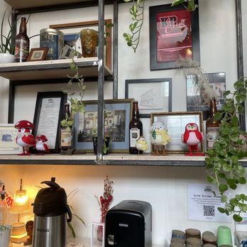 Plume Coffee Bar - Fun interior - Coffee & Tea Near Me - Silver Plume, Colorado