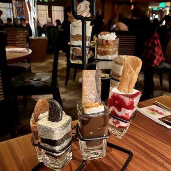 Seasons 52 - Mini Indulgences (12.17.22) - New American Near Me - Columbia, Maryland Seasons 52 - Mini Indulgences (12.17.22) - New American Near Me - Columbia, Maryland