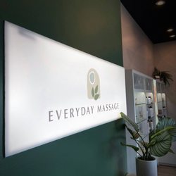 Everyday Massage - West Maple