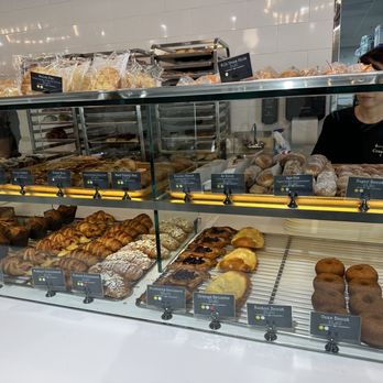 Cream Pan - Bakeries Near Me - Lomita, California