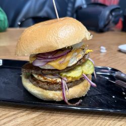 POP's - Dopplet cheggburger