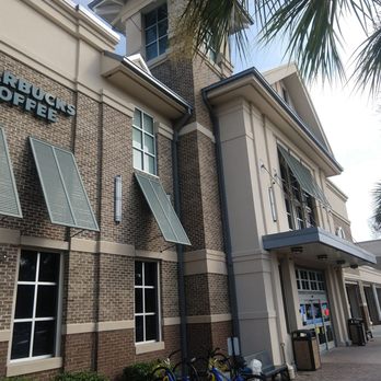 Kroger - the front of a starbucks coffee shop - Grocery Near Me - Hilton Head Island, South Carolina