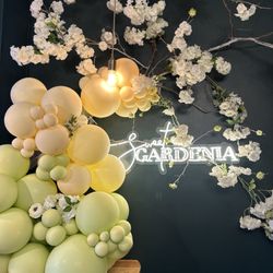 Sweet Gardenia - Inside