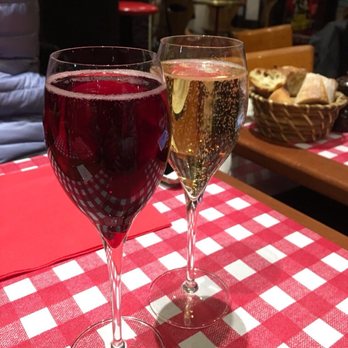 Le Petit Vendôme - WINES!! - Sandwiches Near Me - Paris, 75