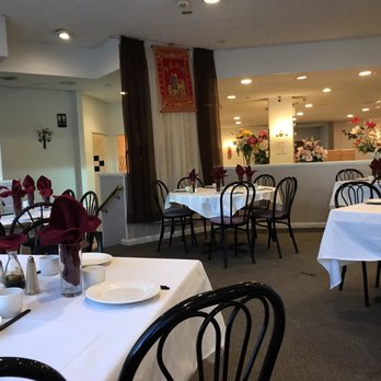 Aberdeen - Nice, spacious dining room. - Dim Sum Near Me - White Plains, New York Aberdeen - Nice, spacious dining room. - Dim Sum Near Me - White Plains, New York
