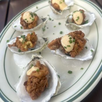 Louis Corner - Gastropubs Near Me - Boston, Massachusetts Louis Corner - Gastropubs Near Me - Boston, Massachusetts