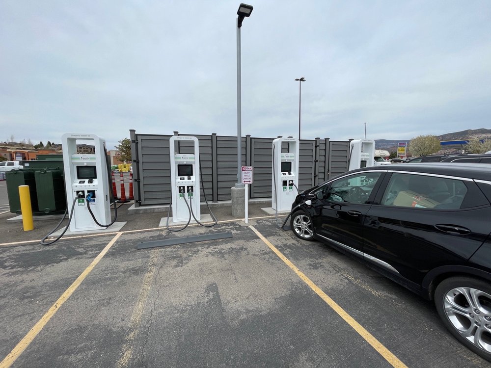 ELECTRIFY AMERICA 1330 S Providence Center Dr, Cedar City, Utah EV