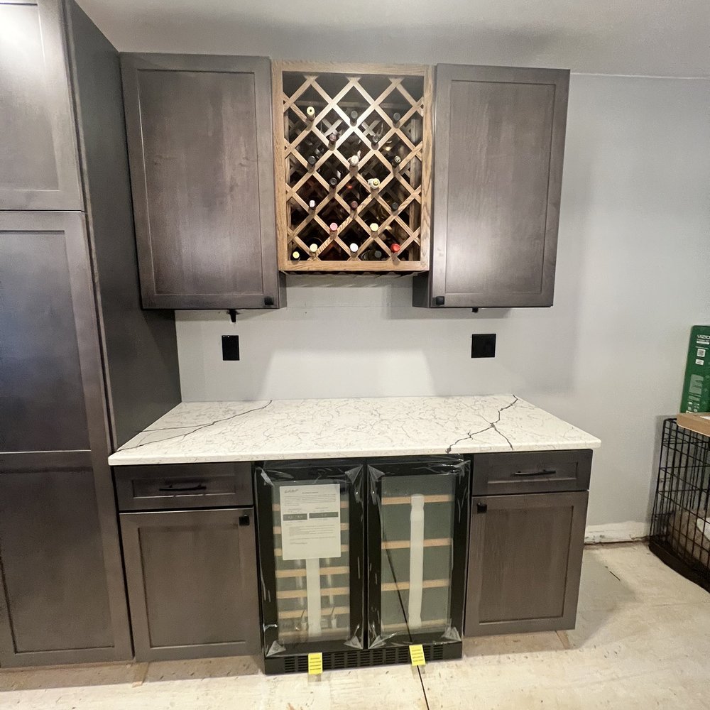 Solid Surfaces Unlimited - Wholesalers Near Me - Sterling Heights, Michigan Solid Surfaces Unlimited - Wholesalers Near Me - Sterling Heights, Michigan