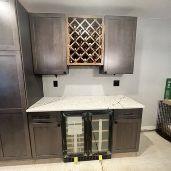 Solid Surfaces Unlimited - Wholesalers Near Me - Sterling Heights, Michigan Solid Surfaces Unlimited - Wholesalers Near Me - Sterling Heights, Michigan