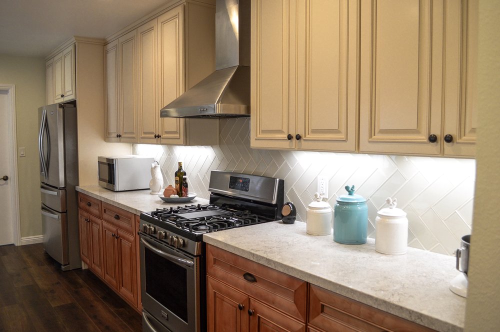 Fortis Stone & Cabinet - countertop fabricator in ANAHEIM, CA