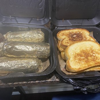 Sonny's BBQ - Does this look like 3 bbq dinners? - Barbeque Near Me - Bradenton, Florida Sonny's BBQ - Does this look like 3 bbq dinners? - Barbeque Near Me - Bradenton, Florida