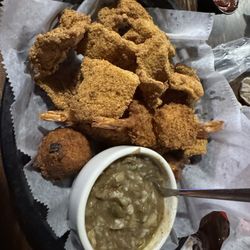 The Old Mine House Bar & Grill - Fish and hush puppies