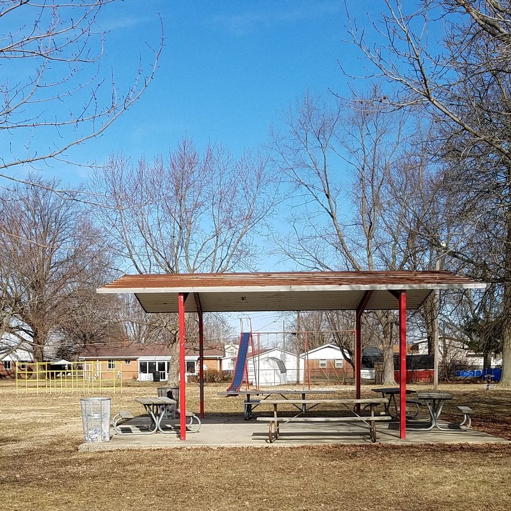 Mohr Park - small shelter with tables - Playgrounds Near Me - Kokomo, Indiana Mohr Park - small shelter with tables - Playgrounds Near Me - Kokomo, Indiana