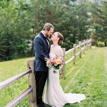 The Dress Theory - Bridal Near Me - Seattle, Washington